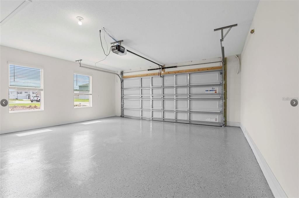 Garage, Interior