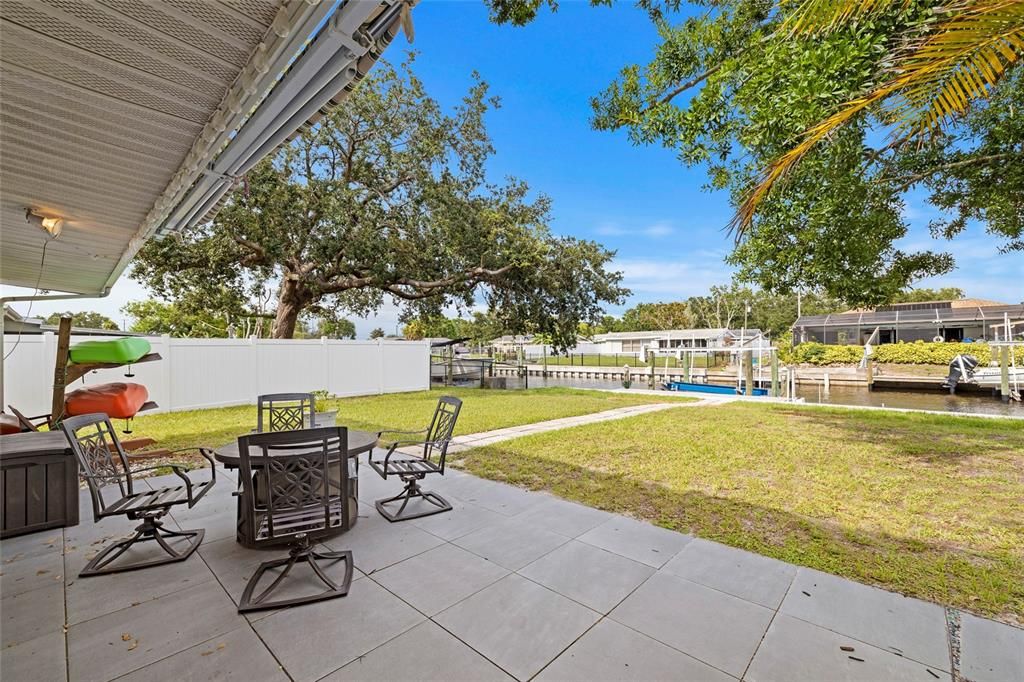 Backyard, Exterior