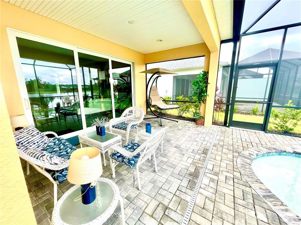 Interior, Pool, Sun Room, Water