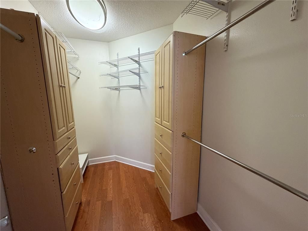 Interior, Walk-in Closets, Wood Texture Flooring