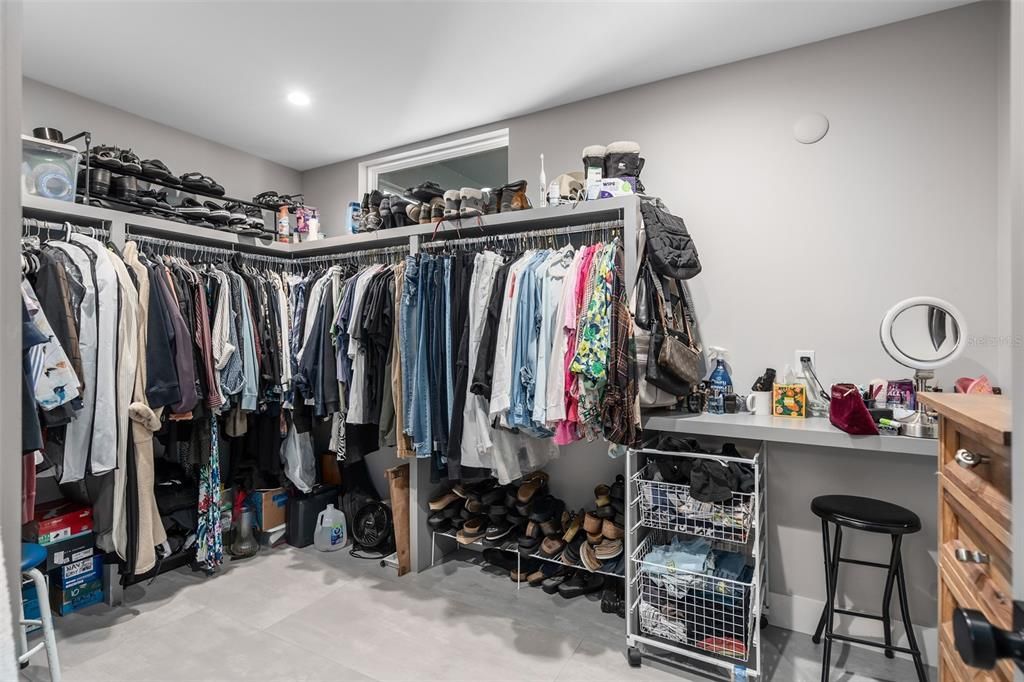 Interior, Recessed Lighting, Walk-in Closets