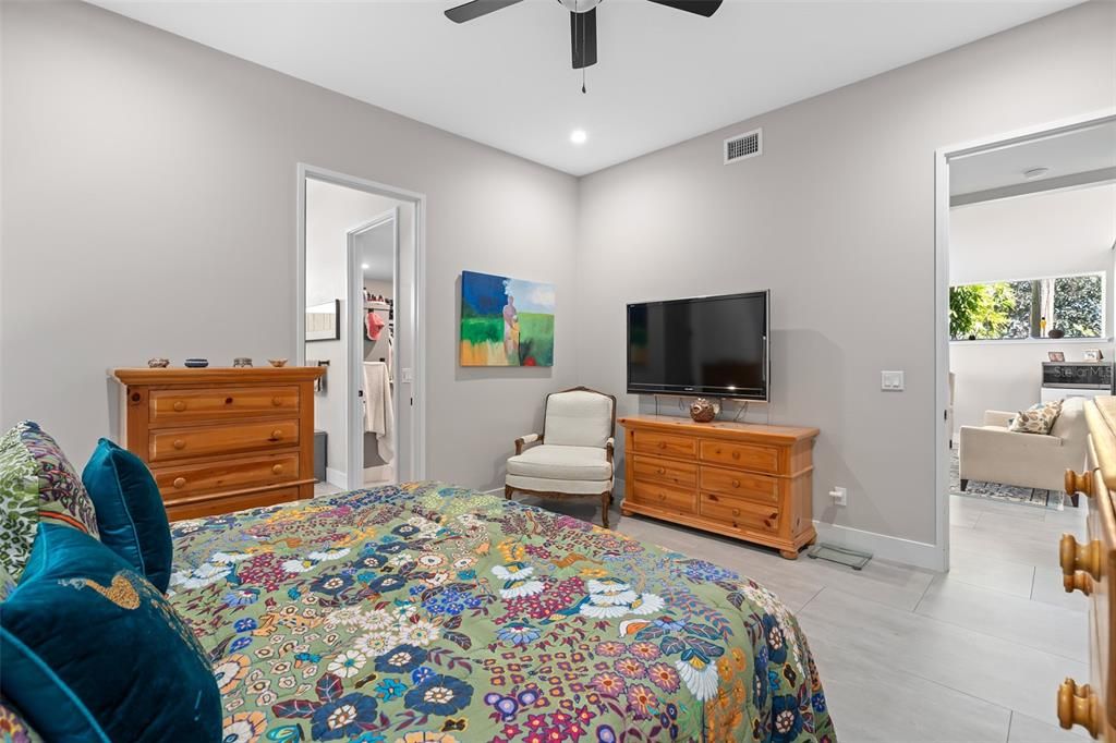 Bedroom, Interior, Recessed Lighting