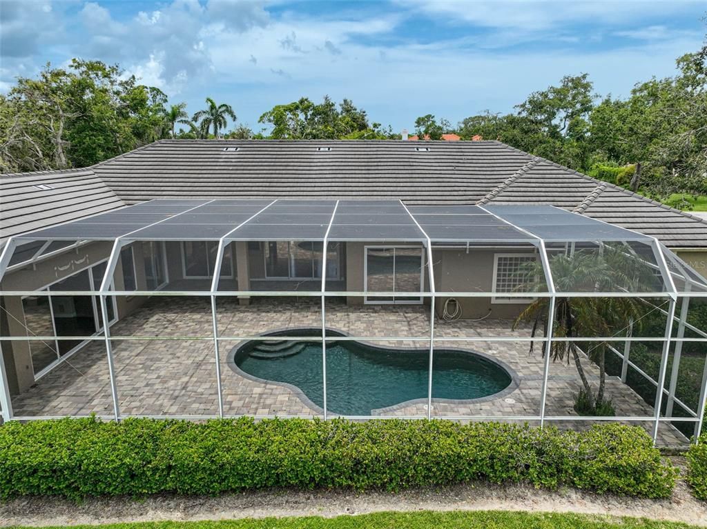 Exterior, Pool