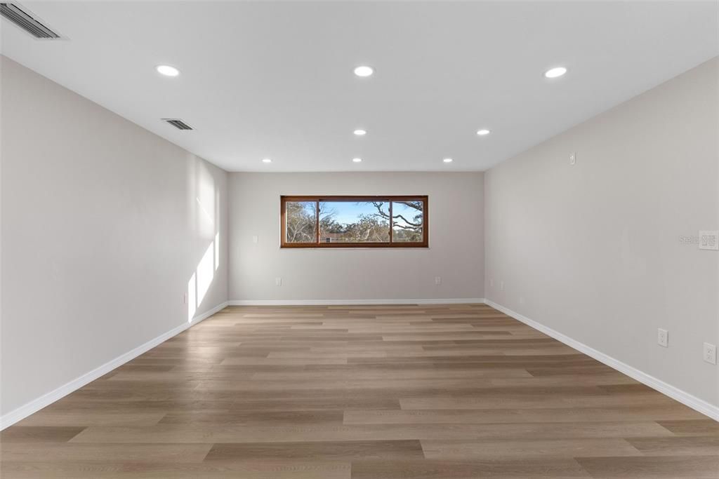 Empty room, Interior, Recessed Lighting, Wood Texture Flooring