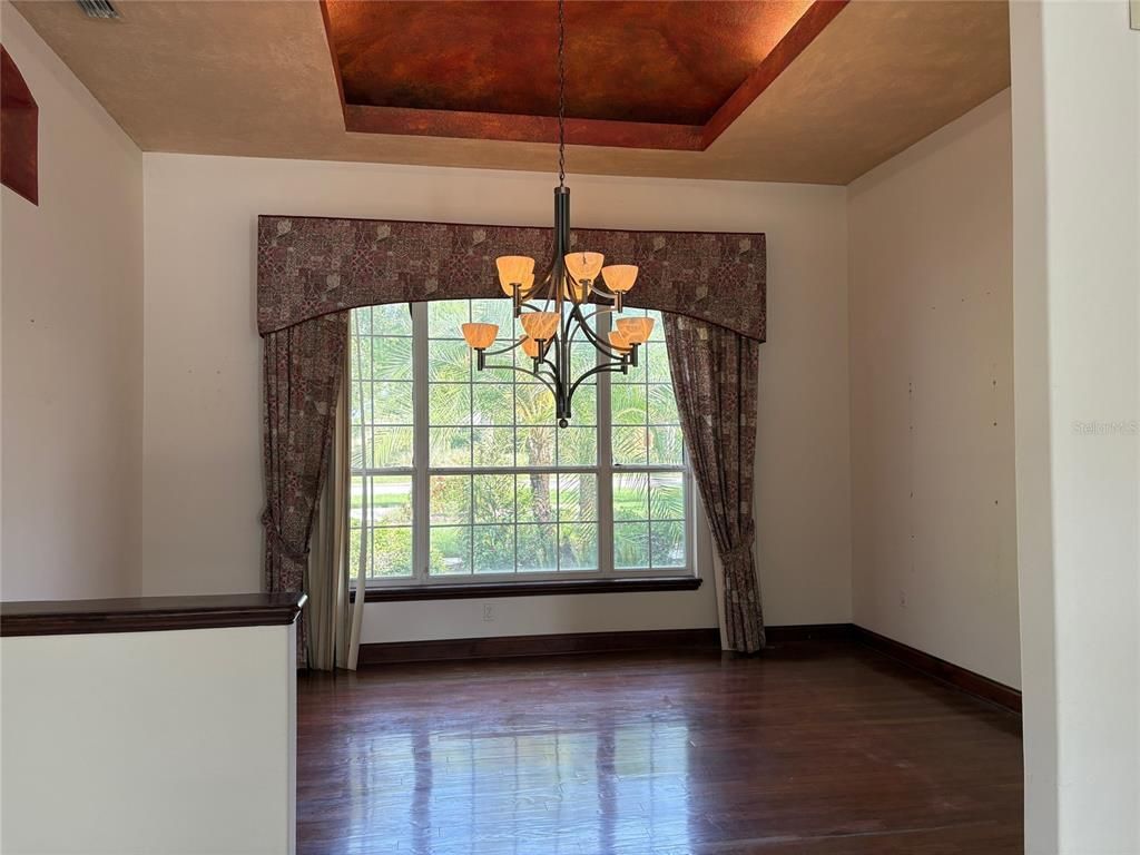 Chandelier, Empty room, Interior, Wood Texture Flooring
