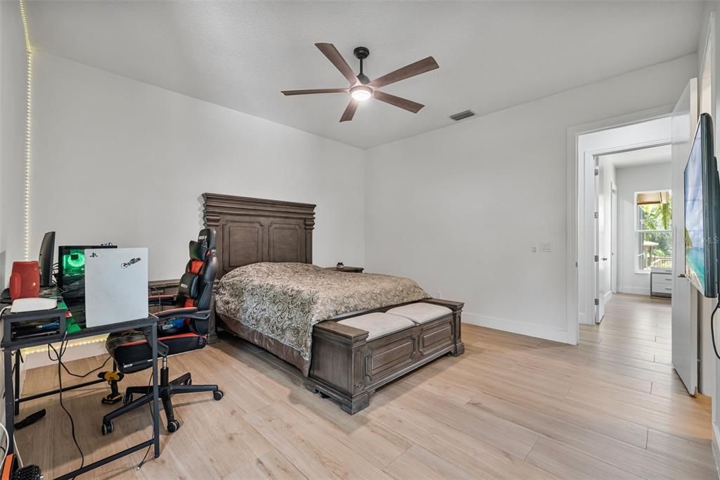 Bedroom, Home Office, Interior, Wood Texture Flooring