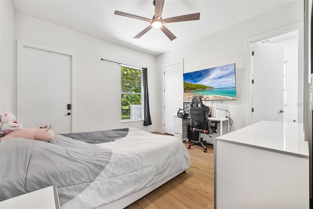 Bedroom, Home Office, Interior, Water, Wood Texture Flooring