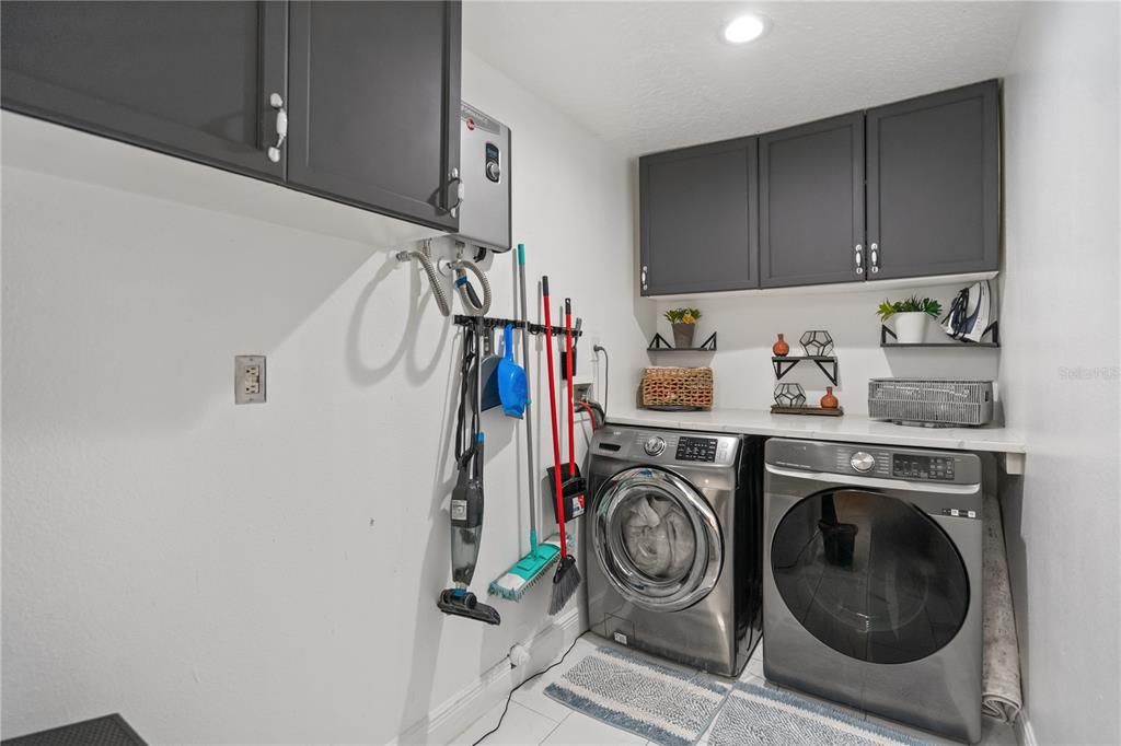 Interior, Recessed Lighting, Washer