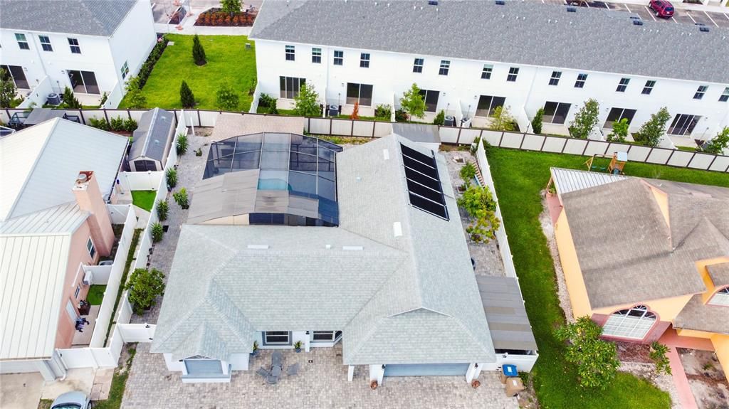 Exterior, Drone