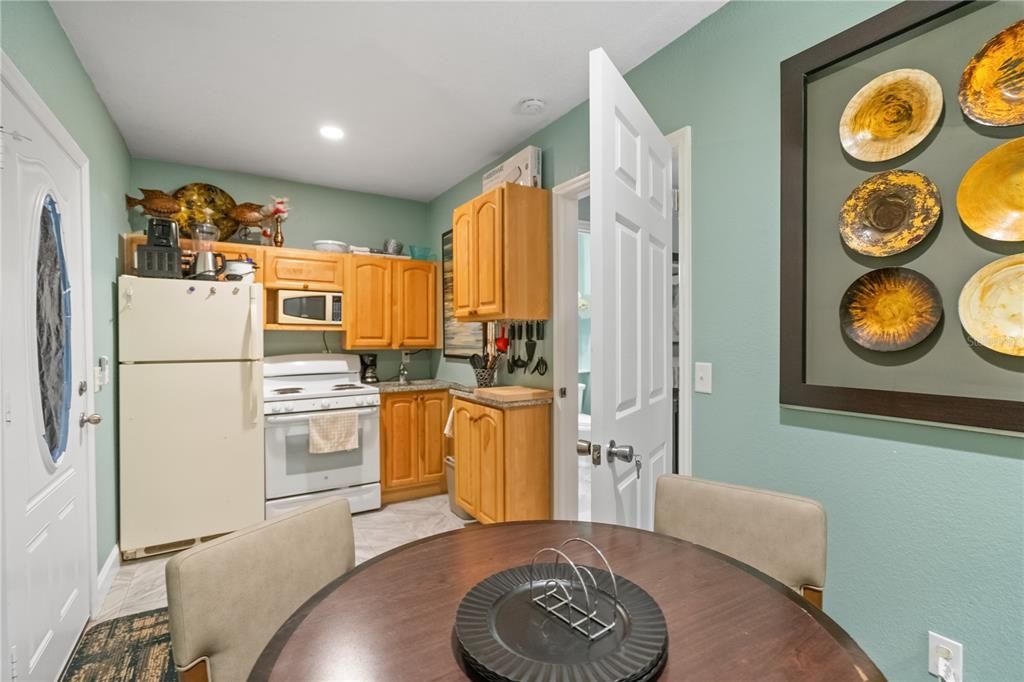 Interior, Kitchen, Recessed Lighting