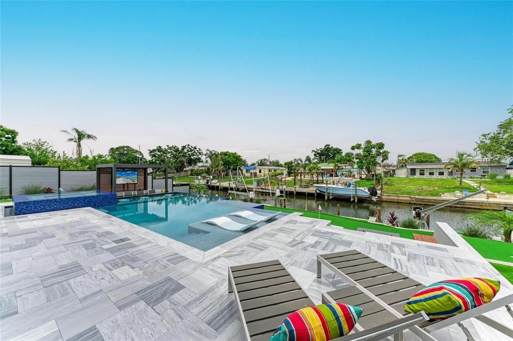 Exterior, Pool, Water