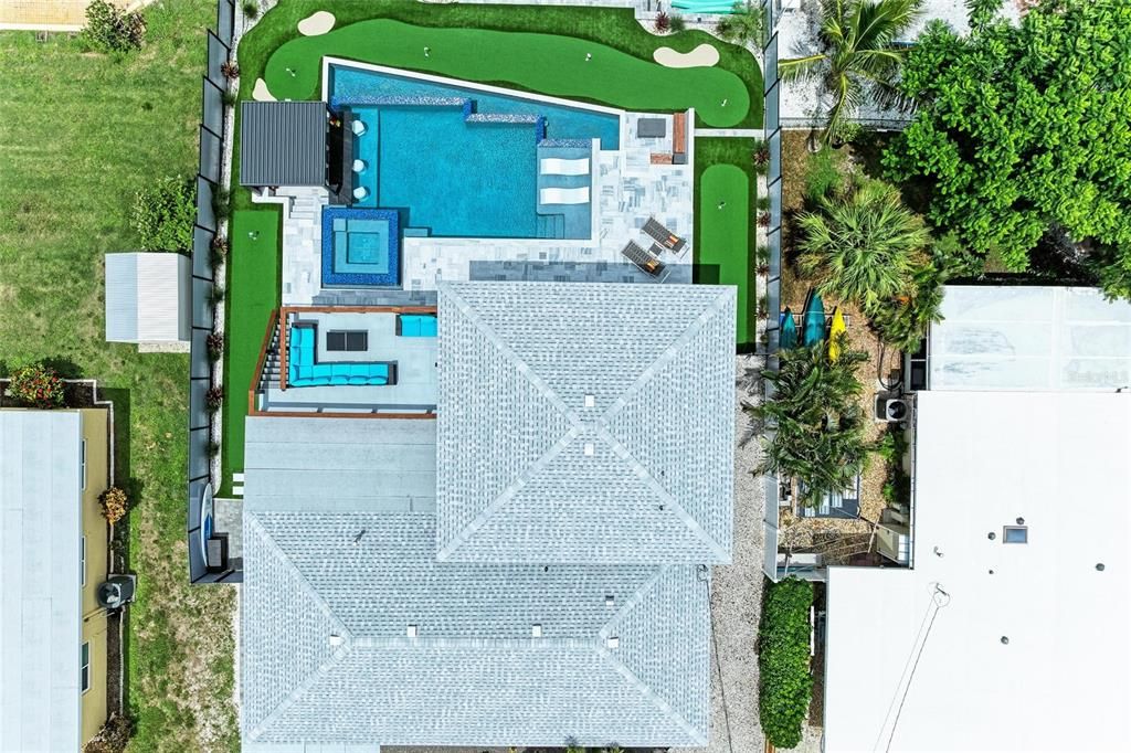 Exterior, Drone