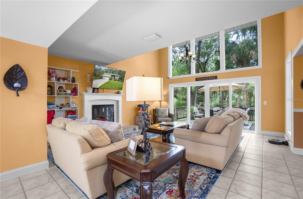 Fireplace, Interior, Living room