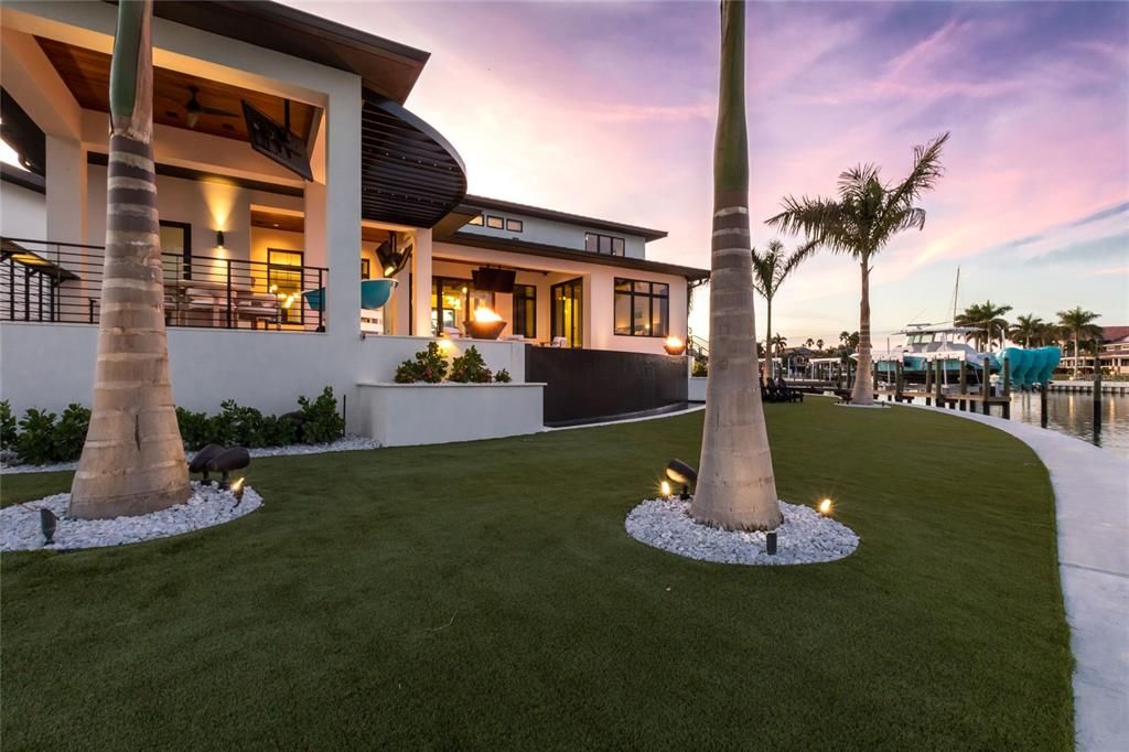 Backyard, Exterior, Water