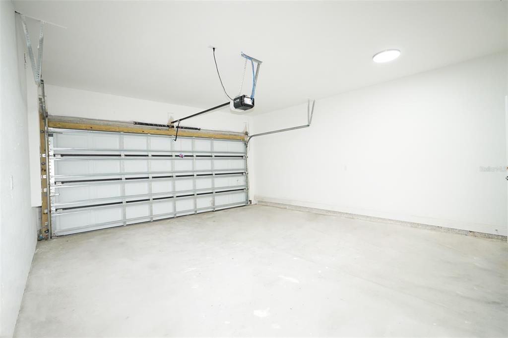Garage, Interior, Recessed Lighting