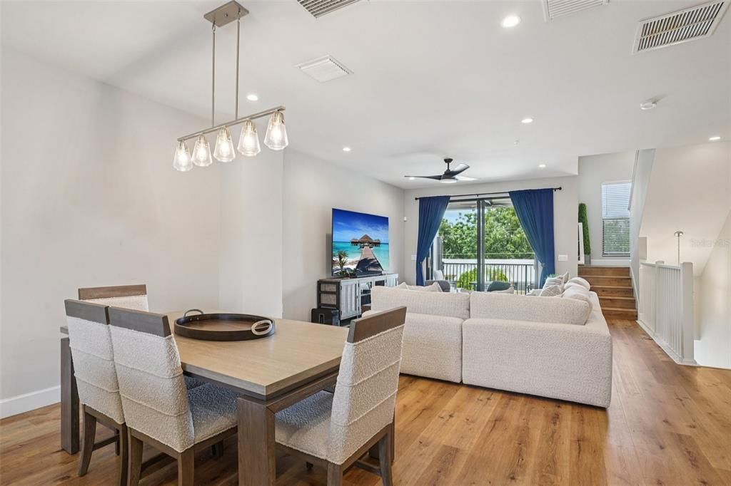 Dining room, Interior, Living room, Pendant Lights, Recessed Lighting, Wood Texture Flooring