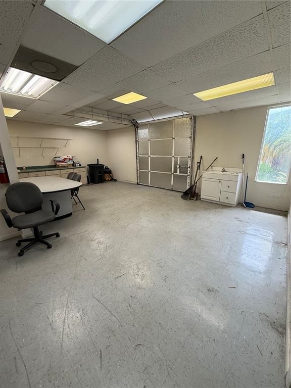 Fitness Equipment, Interior, Recessed Lighting