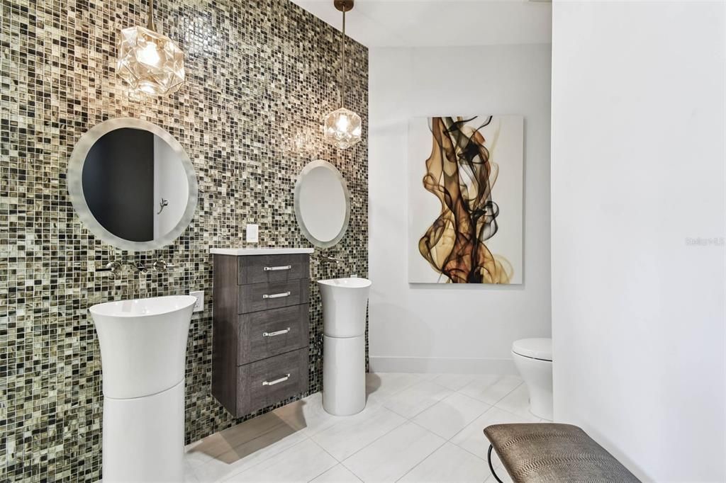 Bathroom, Dual Sink Vanities, Interior