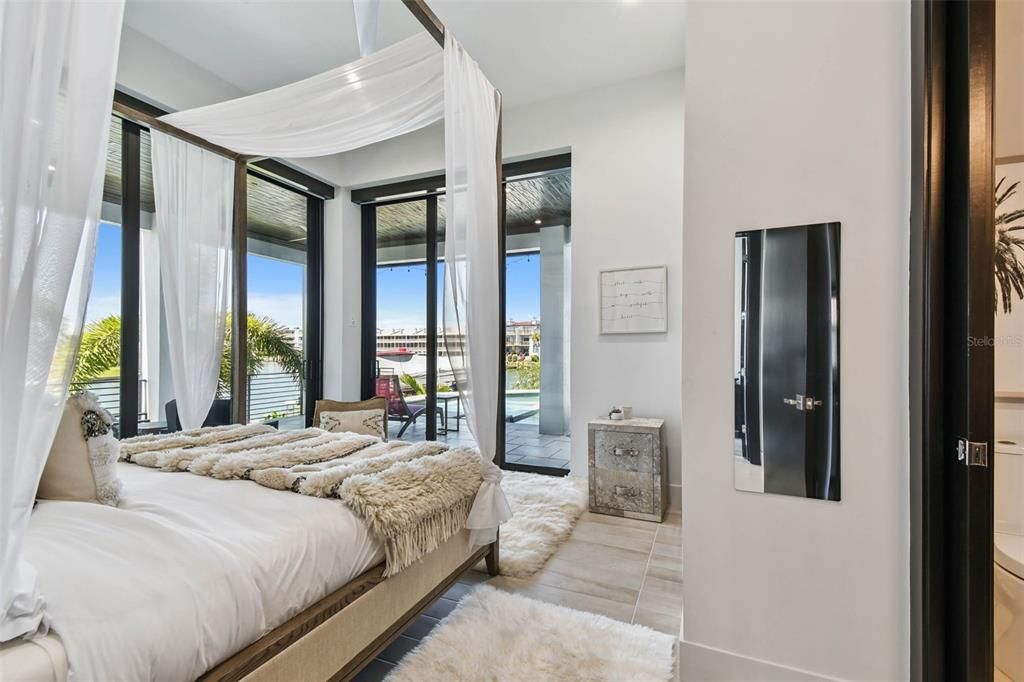 Bedroom, Interior, Water