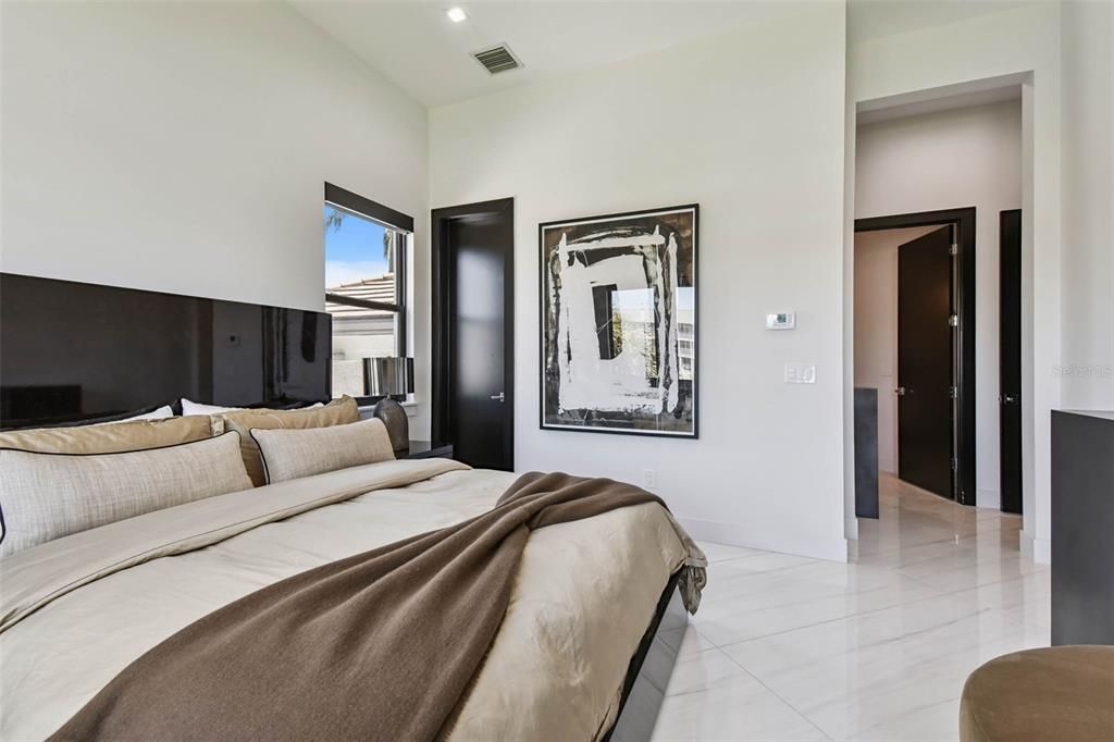 Bedroom, Interior, Recessed Lighting