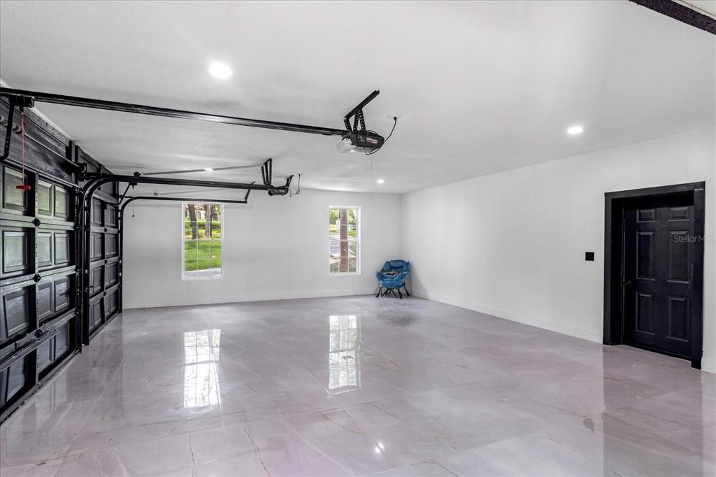 Garage, Interior, Recessed Lighting