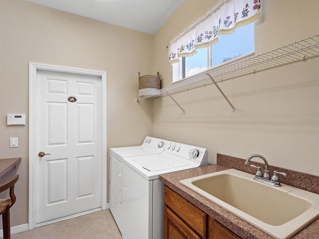 Interior, Washer