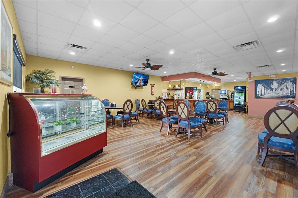 Dining room, Interior, Recessed Lighting, Wood Texture Flooring