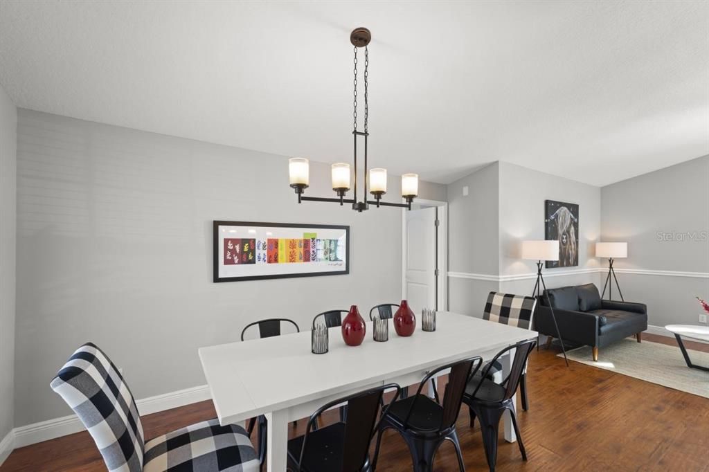 Chandelier, Dining room, Interior, Living room, Wood Texture Flooring