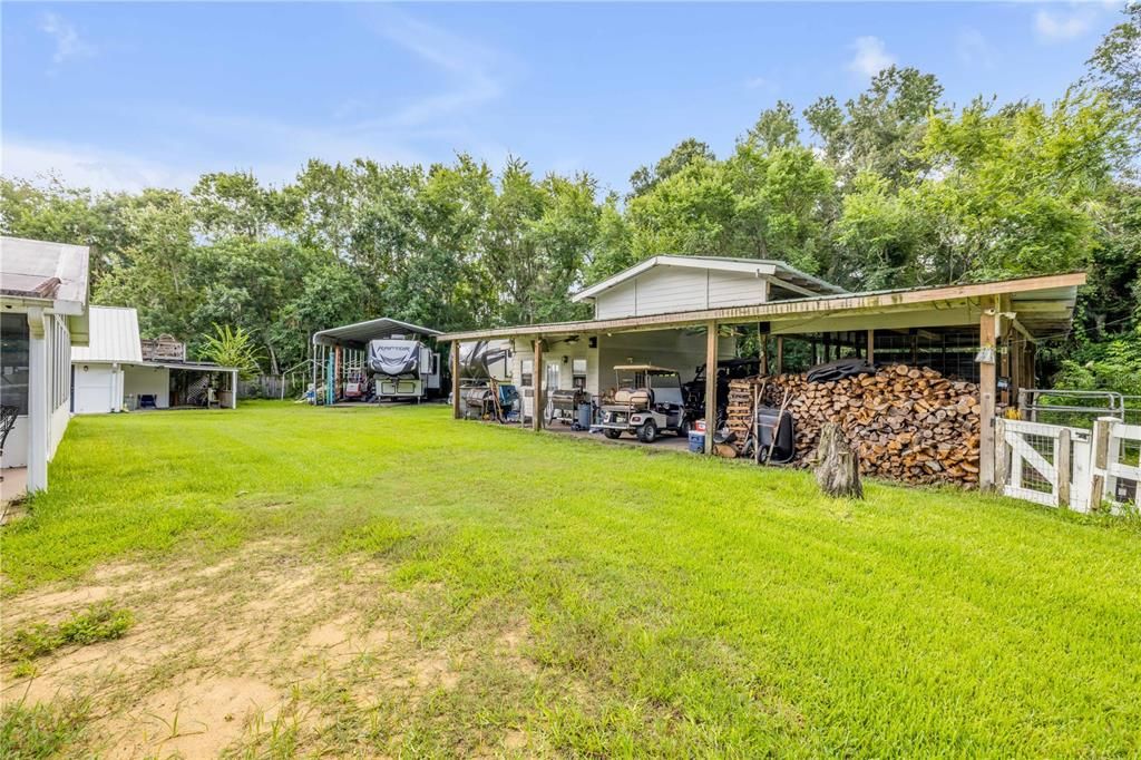 Backyard, Exterior