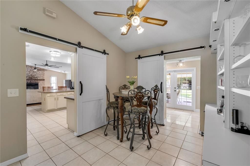 Dining room, Interior, Kitchen