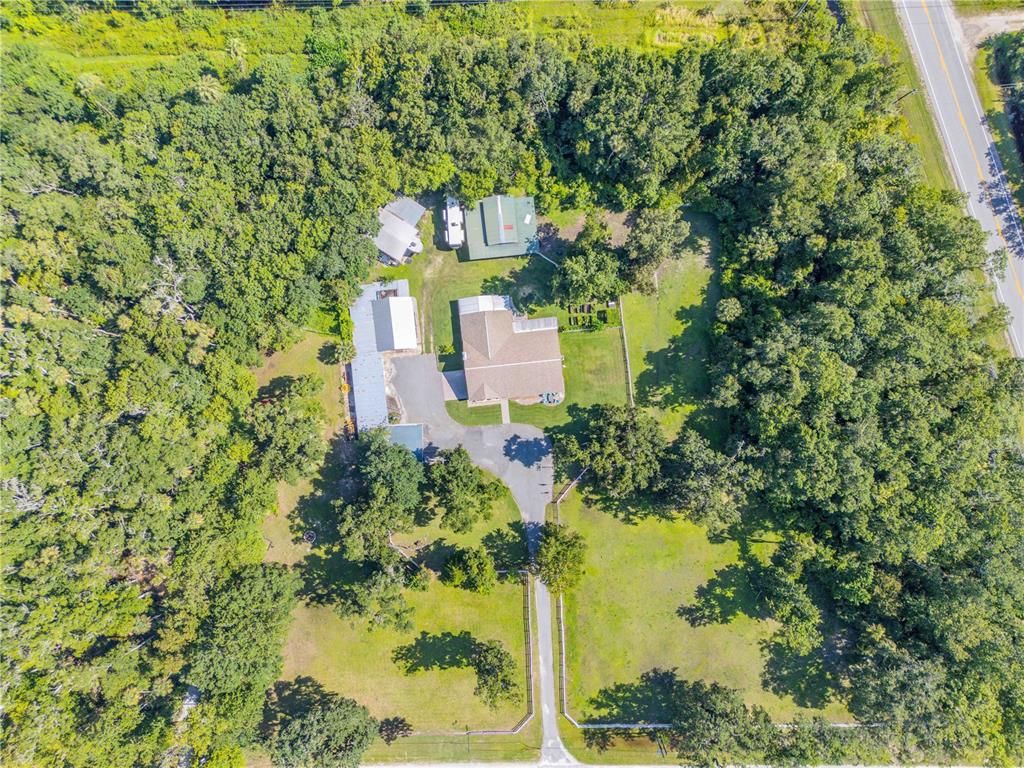 Exterior, Drone