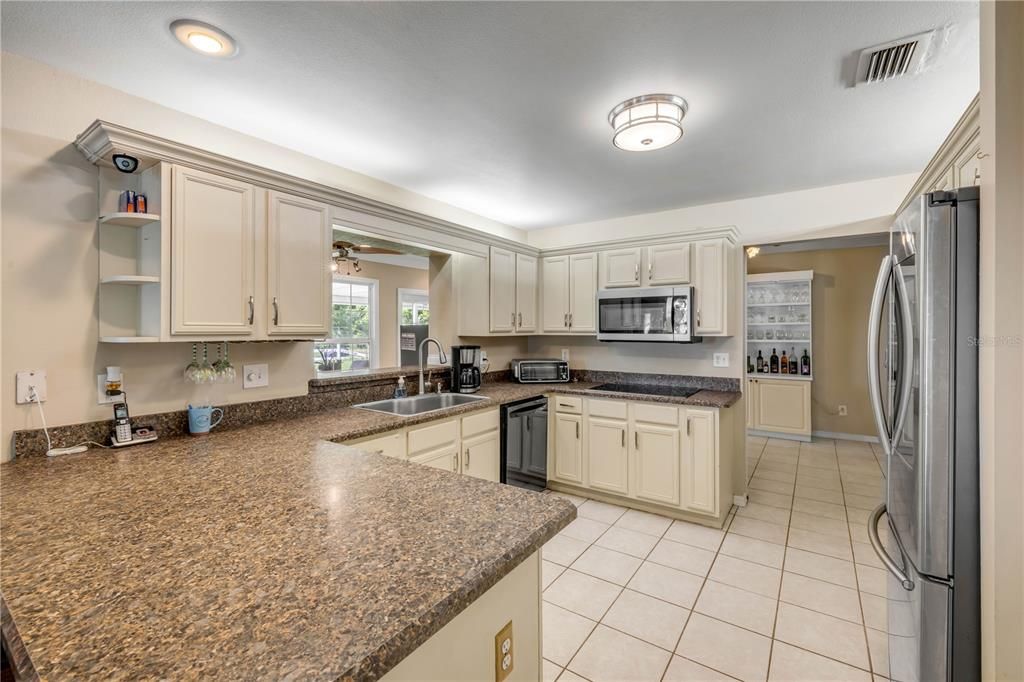 Interior, Kitchen, Recessed Lighting