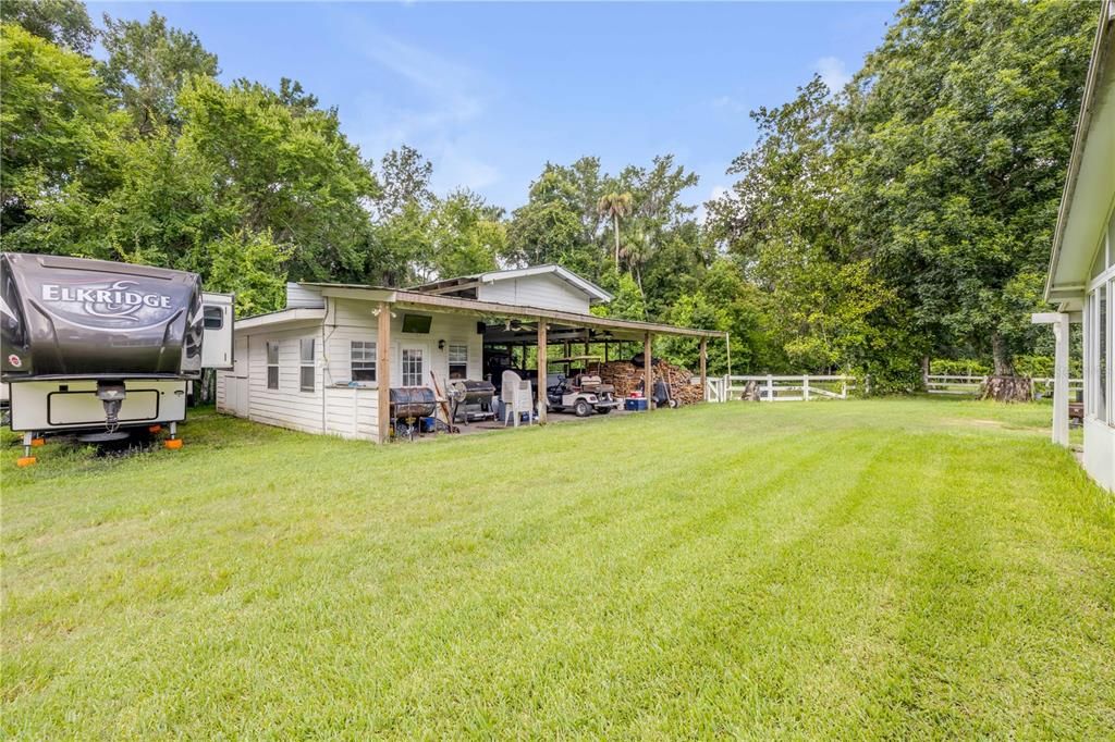 Backyard, Exterior