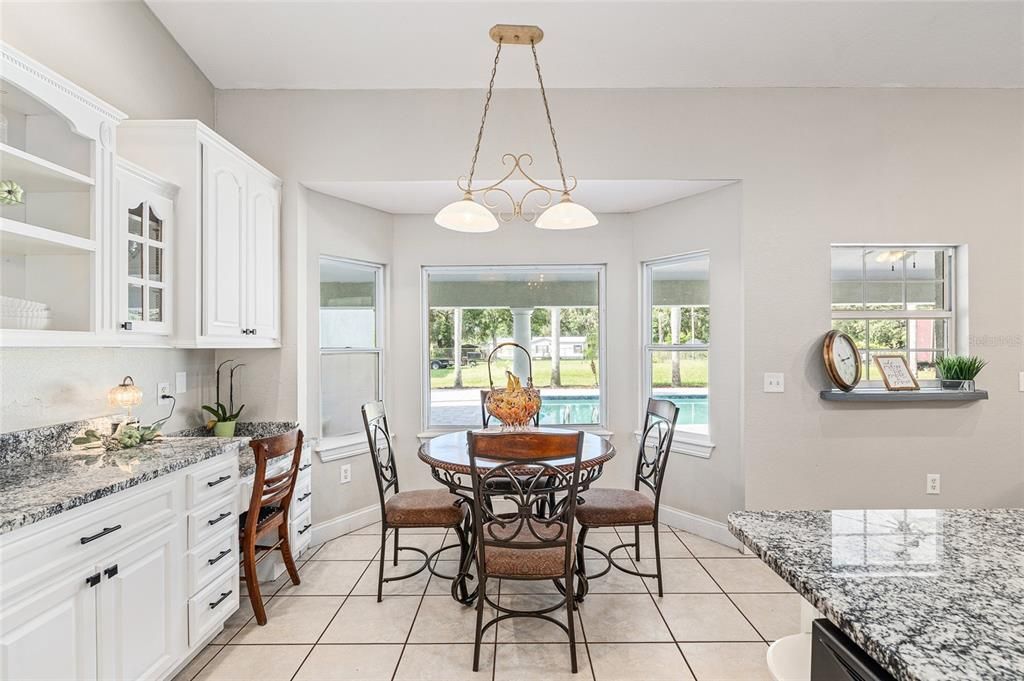 Dining room, Interior, Pendant Lights