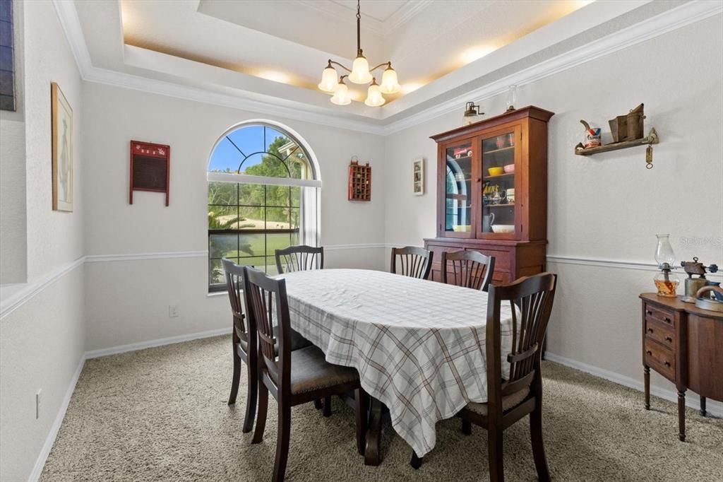 Chandelier, Dining room, Interior, Pendant Lights