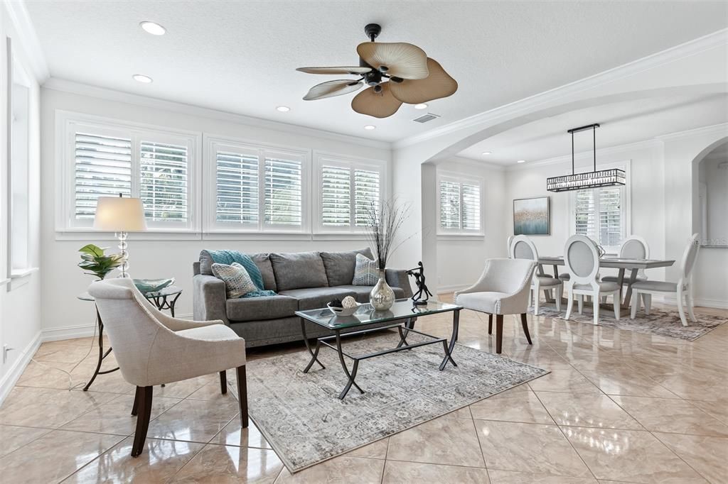 Dining room, Interior, Living room, Pendant Lights, Recessed Lighting