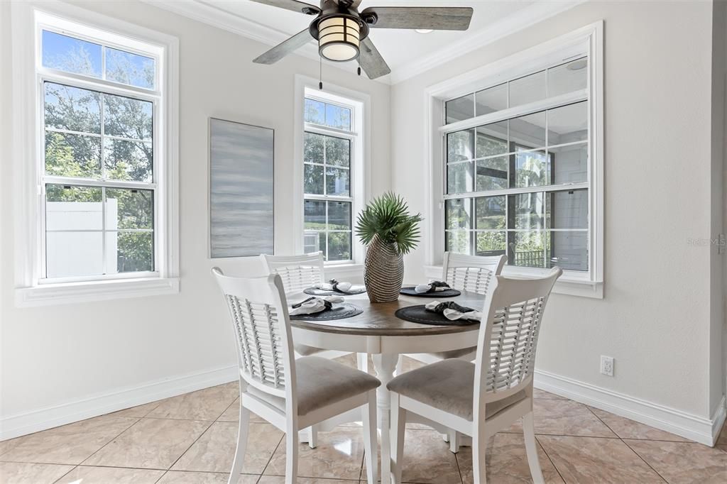 Dining room, Interior