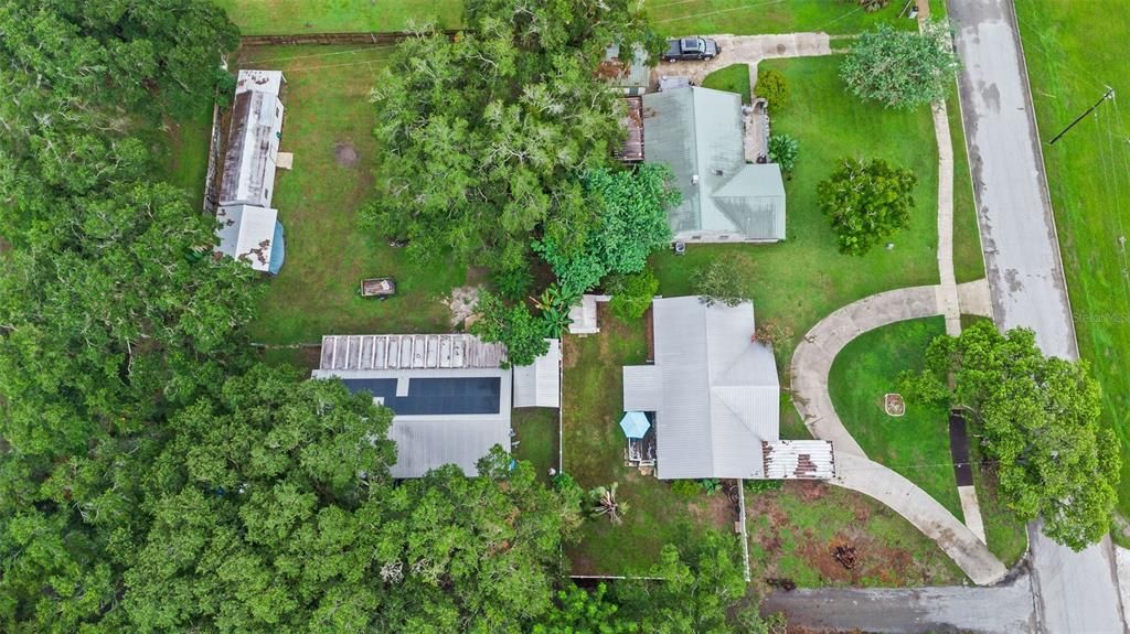 Exterior, Drone