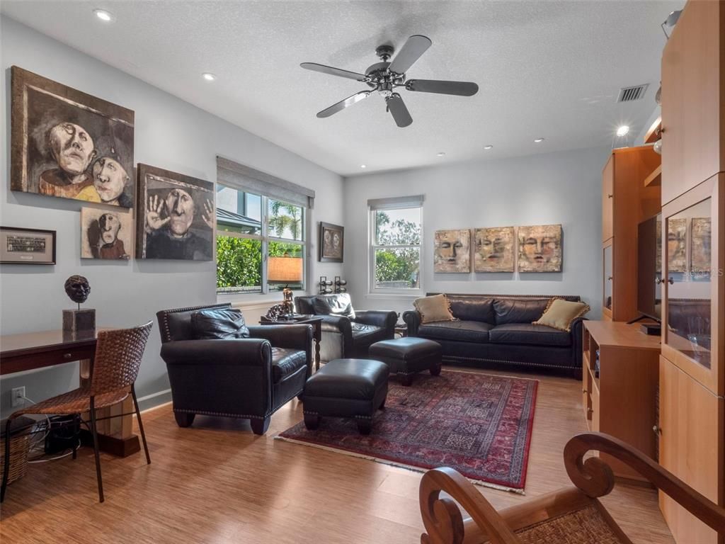 Interior, Living room, Recessed Lighting, Wood Texture Flooring