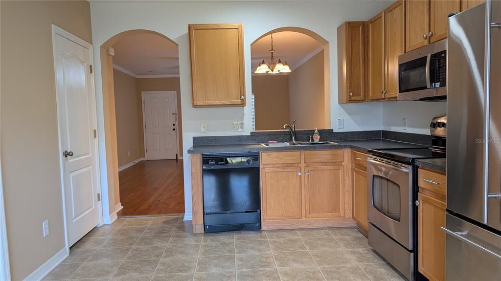 Interior, Kitchen, Pendant Lights, Wood Texture Flooring