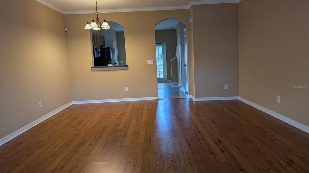 Empty room, Interior, Pendant Lights, Wood Texture Flooring