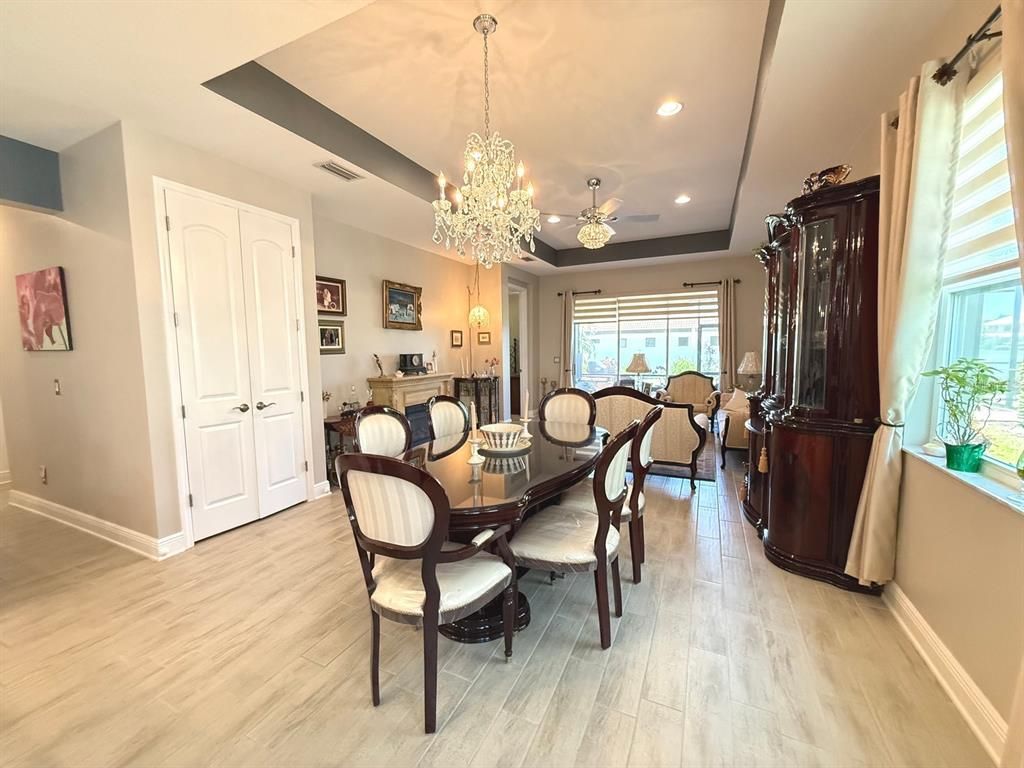 Chandelier, Dining room, Interior, Recessed Lighting, Wood Texture Flooring