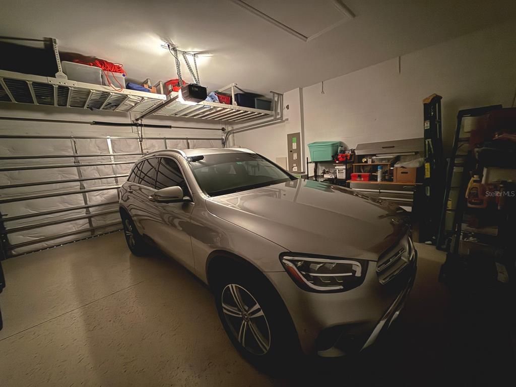 Garage, Interior
