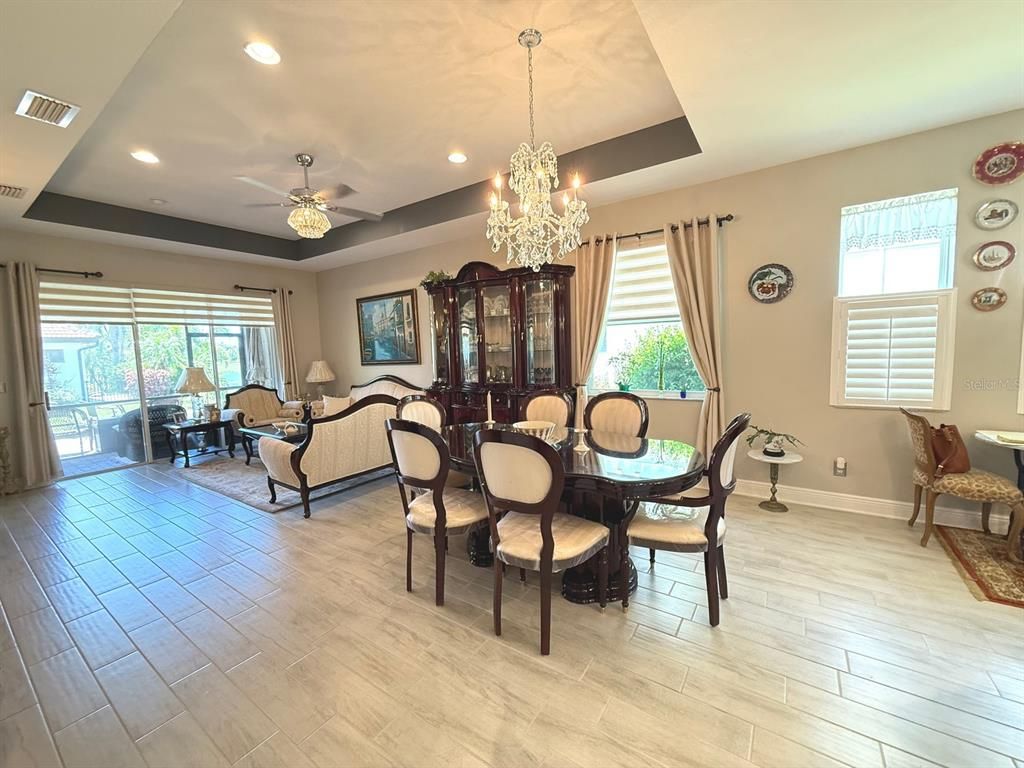 Chandelier, Dining room, Interior, Living room, Recessed Lighting, Wood Texture Flooring
