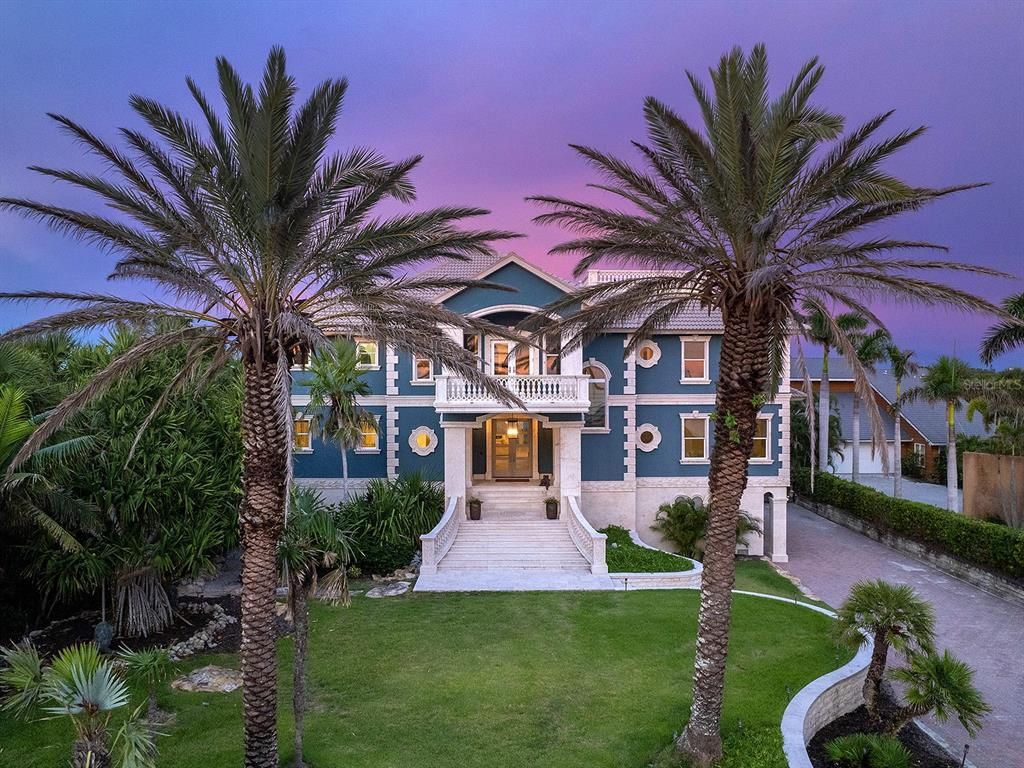 Backyard, Exterior, Facade, Mediterranean