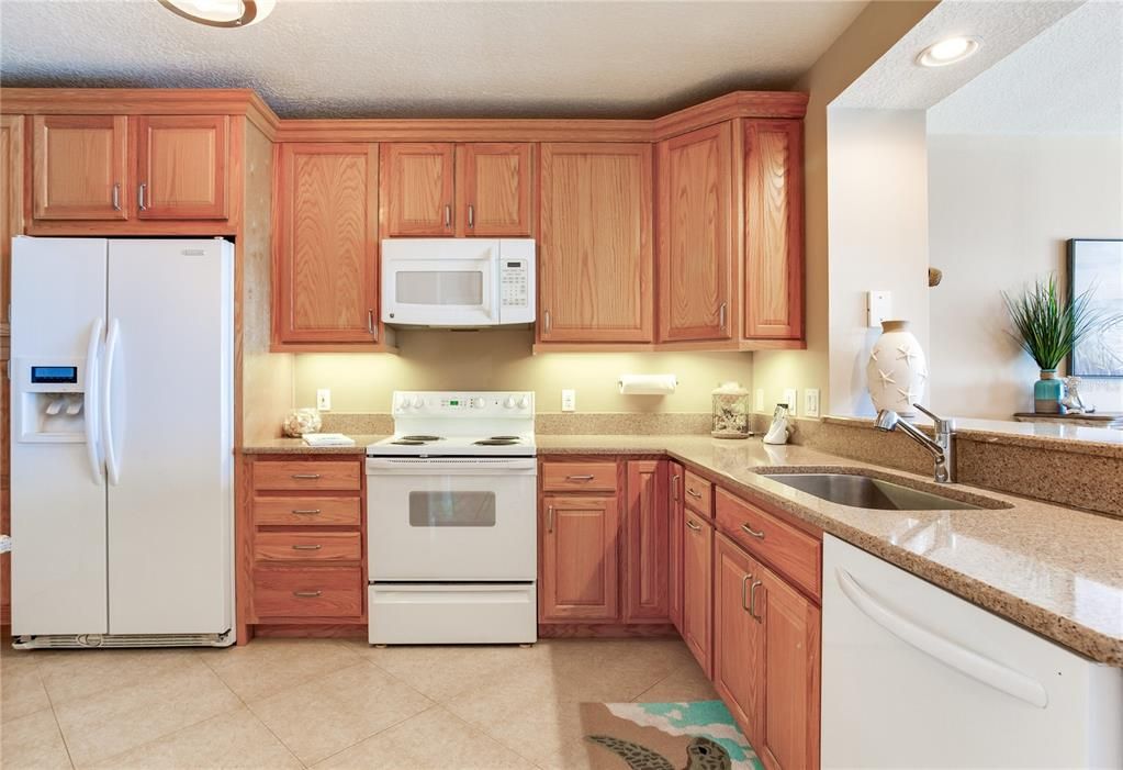Interior, Kitchen, Recessed Lighting
