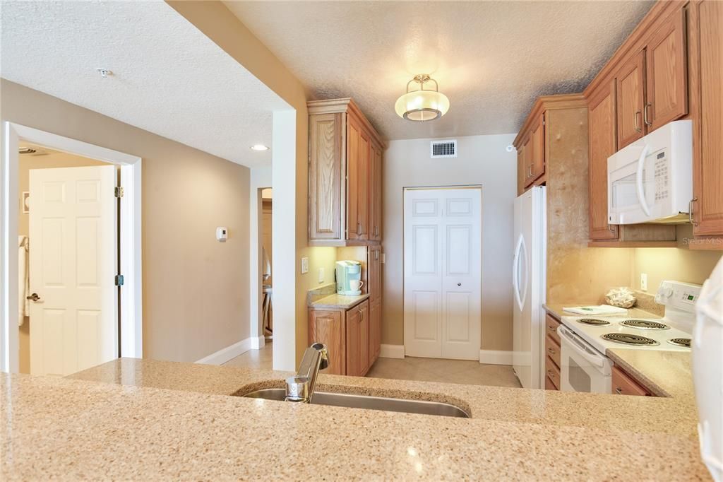 Interior, Kitchen, Recessed Lighting