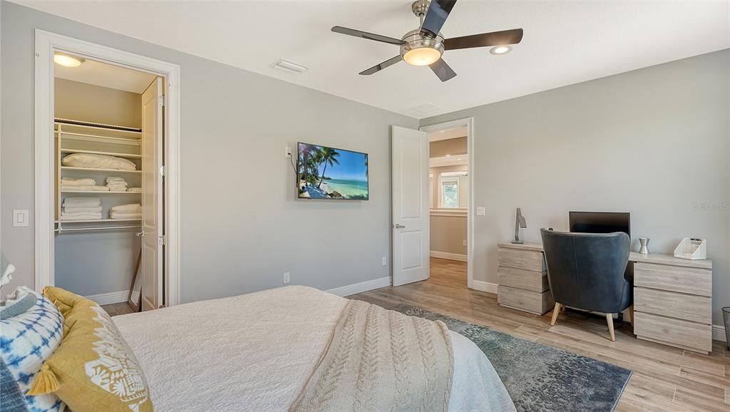 Bedroom, Home Office, Interior, Recessed Lighting, Wood Texture Flooring