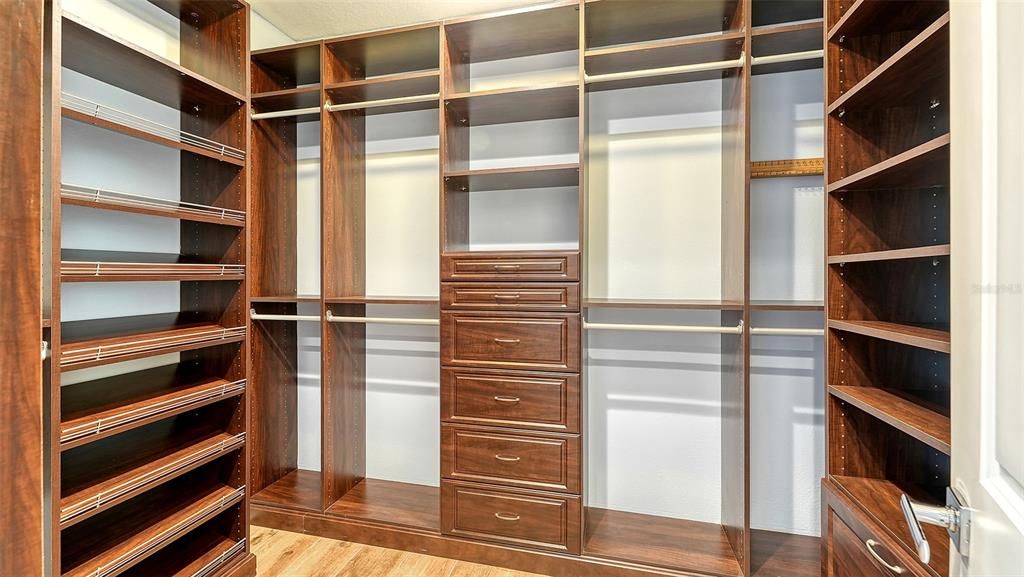 Interior, Walk-in Closets, Wood Texture Flooring