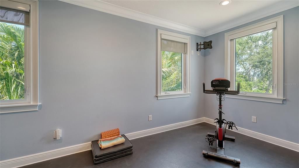 Fitness Equipment, Interior, Recessed Lighting